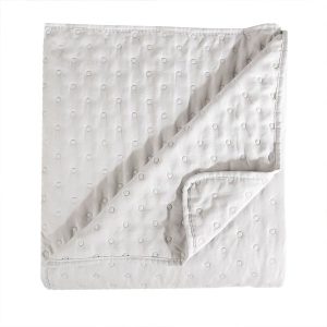 Narzuta dekoracyjna na łóżko kanapę pikowana 170×210 cm jasna szara Nules 799389 Narzuta dekoracyjna na łóżko kanapę pikowana 170×210 cm jasna szara Nules 799389